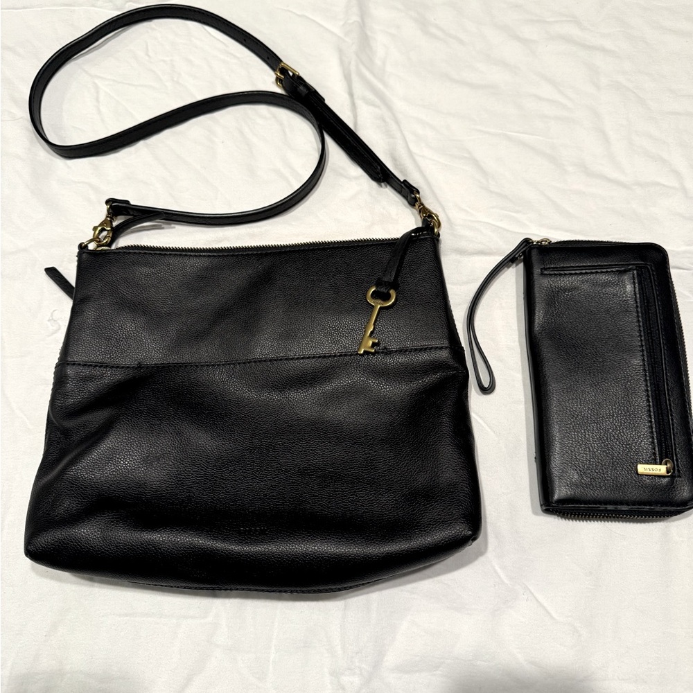 Fossil Crossbody And Wallet Combo - image 1